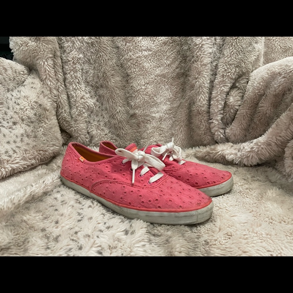 Keds - Coral - Eyelet Sneakers - Size 7.5